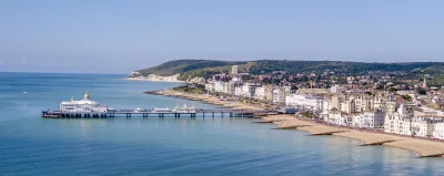 Budo - @Borntobefit: może Easbtourne? Mają fajny seafront i będzie mniej ludzi niż w ...