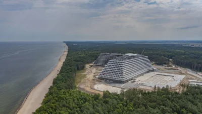 PanMaglev - Kto w ogóle chciałby spędzić wakacje w takim molochu, gdzie jest milion i...