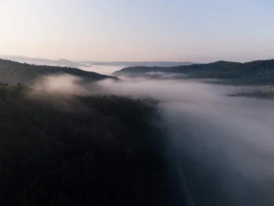 ptasi_muszczek - Chłop wstał po 5 rano i poszedł latać dronem w górach. Miejscówka: K...