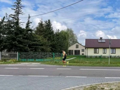 sedros - Z godzinę temu przez Łuków przebiegł ratownik z Ukrainy biegnący z Kijowa do...