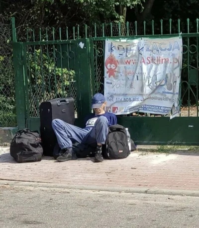 tonton_ - BoomBazz - jeden z pierwszych b-boyów na tzw. Ścianie Wschodniej podczas pe...