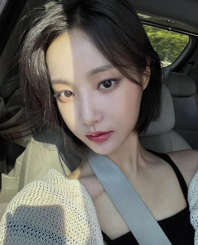 M.....m - #yeonwoo #koreanka #azjatki