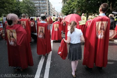 CipakKrulRzycia - @sammler: Ci? Tych czasem widuję w Warszawie