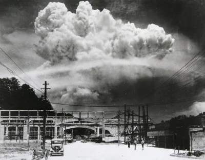 4ntymateria - Eksplozja nuklearna nad Nagasaki, 1945. #historia #ciekawostki #atom