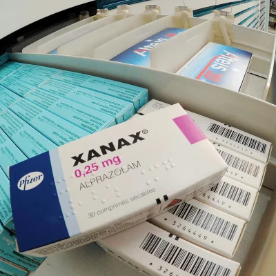 O.....r - Xanax 0,25 mg - co o tym sądzicie? Dobre to? Ile piguł trzeba zjeść, żeby p...