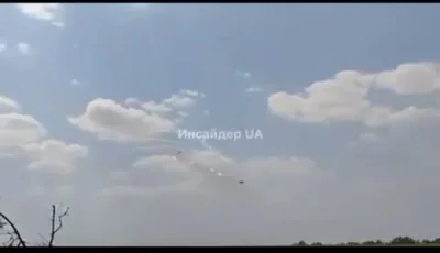 Hoehunter23 - Ukraińskie SU25 ostrzeliwuje pozycje orków w okolicach Chersonia 

#u...
