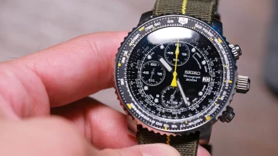 mozesieprzyda - @MondryPajonk: zobacz sobie Seiko Flightmaster SNA411