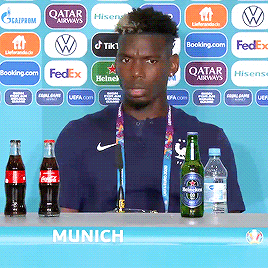 nonOfUsAreFree - Pogba też nie najlepiej wspomina wizytę w Monachium.