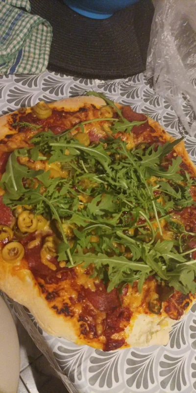 mistrz_zen - Chłop co kupił sobie kamień i pizze po nocach robi #pizza #kuchnia