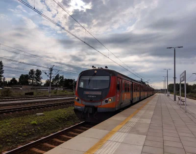sylwke3100 - Kibelek PolRedzio na stacji Dąbrowa Górnicza Wschodnia w kierunku Sławko...