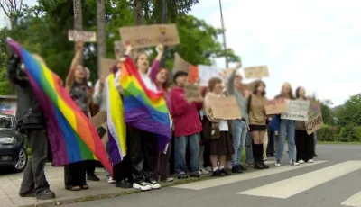 s.....o - @JIDF: 14* z czego 3 osoby to absolwencji tej szkoly. Oczywiście nie ma żad...