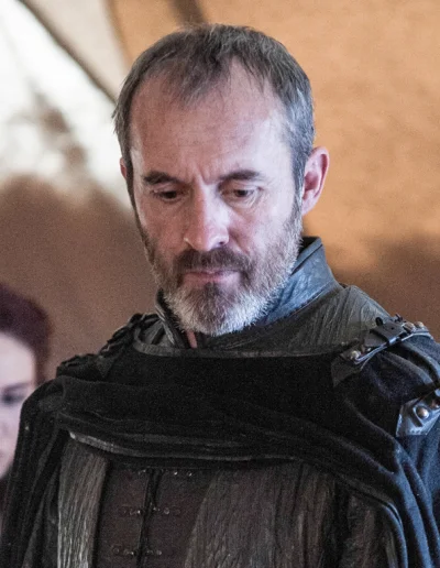 wfyokyga - Stannis Baratheon to był prze kozak, szkoda że #!$%@? jego wątek. Aktor wy...