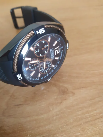 Moopek - #zegarki

Siemano kupiłem na Zalando taki oto sprzęt i jak widać szkiełko je...