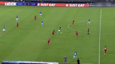 Minieri - Simeone, asysta gruzińskiego Maradony, Napoli - Liverpool 3:0
Mirror
#mec...