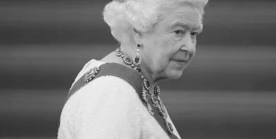 arturwu - W dniu 08.09.2022 królowa Elżbieta II, będąc w otoczeniu bliskich zmarzła.
...