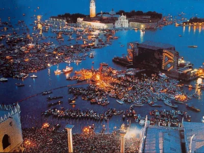 sandra925 - Koncert Pink Floyd - Wenecja 1989

Niezapomniany koncert transmitowany na...