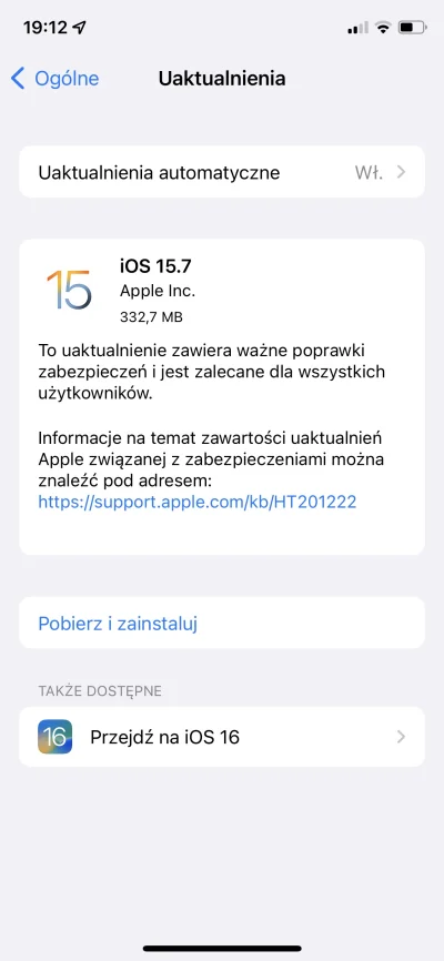 stachol - O gurwa razem z iOS 16 pojawiło się 15.7 XD 
#apple