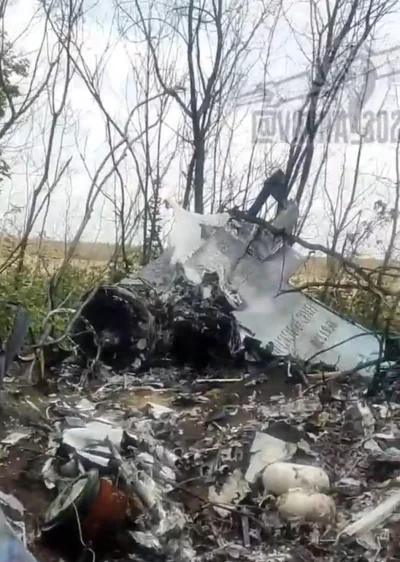 Aryo - > Wrak rosyjskiego myśliwca Su-30SM (RF-81773) znaleziono w lesie w pobliżu wy...