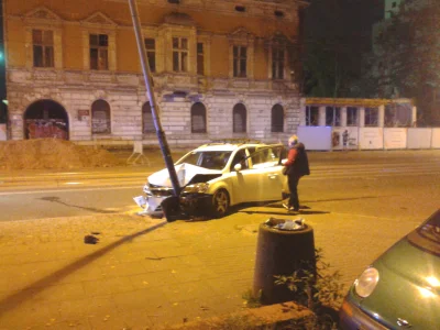 smisnykolo - Nie przejdzie bokiem, uderzy centralnie.
#lodz