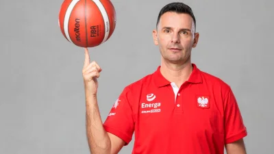 Ja_Tylko - Pan Igor to jednak fachowiec jest #koszykowka #eurobasket
Plusujmy go