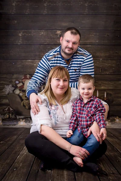 Tomekwyntel - Wzruszające są takie spontanicznie zdjęcia szczęśliwej rodzinki 
#bonu...