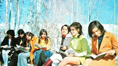 tommit - @nalot_1: w latach 70 w Iranie nikt tych szmat nie nosił, popatrz co się sta...