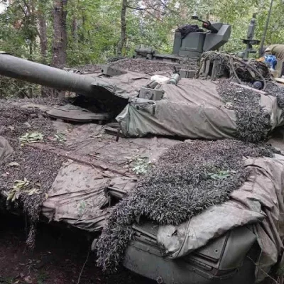 ArtBrut - #rosja #wojna #ukraina #wojsko
T-90M zdobyty przez Ukraińców