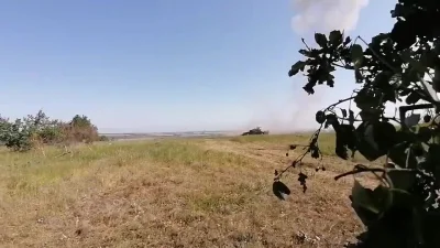 ZapomnialWieprzJakProsiakiemByl - ruski czołg przetrwał bezpośrednie trafienie, cieka...