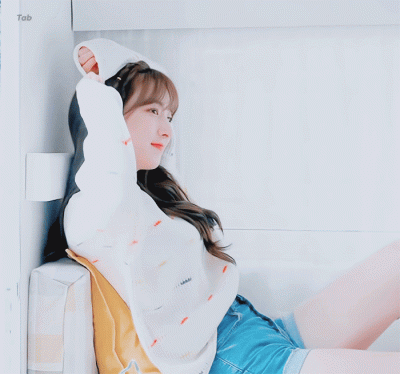 XKHYCCB2dX - #eunseo #wjsn
#koreanka #gif