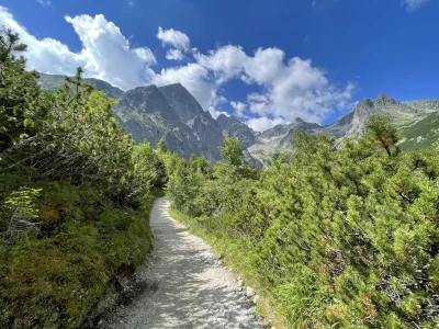 Serjakub - @OnceUponATime_: O #!$%@?, to Tatry slowackie, byłem dokładnie tam w tym r...