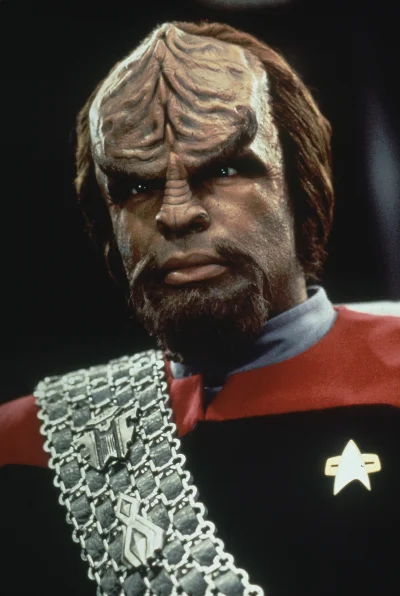 Jovano - Widać klingońskie geny u profesora. ( ͡~ ͜ʖ ͡°)