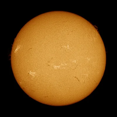 namrab - Zdjęcie Słońca w rozdzielczości 95 megapikseli, z widocznymi detalami o rozm...