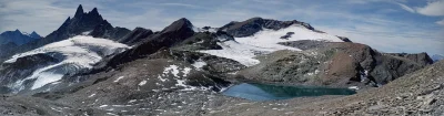 manedhel - Panorama przy końcówce podejścia, jakieś 200 m poniżej szczytu