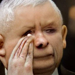 odomdaphne5113 - Kaczyński płacze bo nie dostał jeszcze zaproszenia do Mensy i Nobla
