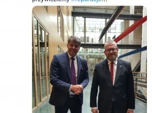 M.....a - Poseł G. Braun przybywa do Bundestagu "na zaproszenie" jawnie antypolskiej ...