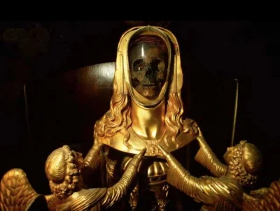 Loskamilos1 - Poniższa czaszka ma być podobno pozostałością po Marii Magdalenie, blis...