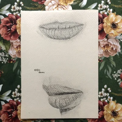 mariaerimos - #365szkicow 258/365
Ćwiczenia rysowania ust bo ostatnio rysując portret...