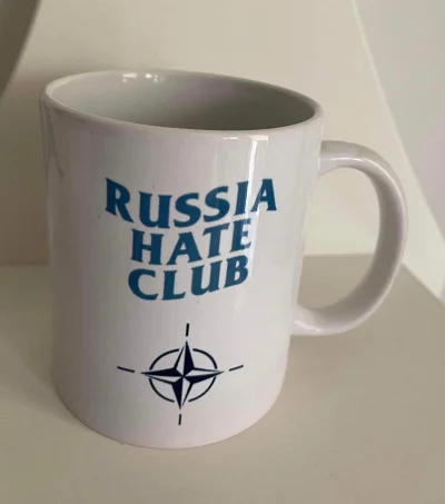 ElLama - Smacznej kawusi, niech się Putin udusi

#ukraina #rosja #russiahateclub