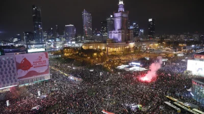 Piotr_Rupik - A pamiętacie jak ludzie wyszli na ulice celebrować ogłoszenie Kubicy w ...