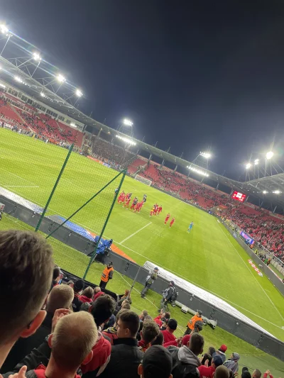 maciekqtno - Mój Widzewek mecz gitówa 
#mecz #widzew