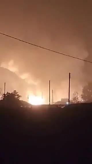 EarpMIToR - > w bazie lotniczej Gangneung Air Base w Korei Południowej wybuchł pożar ...