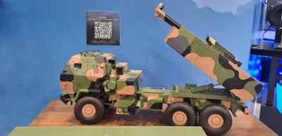 EarpMIToR - > Firma Lockheed Martin przywiozła makietę instalacji M142 HIMARS na odby...