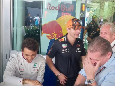 C.....1 - "I ja wtedy mówię: Nie wróci" ( ͡° ͜ʖ ͡°)
#f1 #f1memy