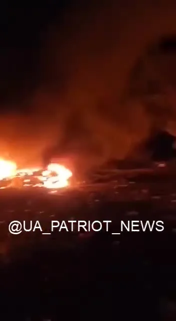 EarpMIToR - Kacapy uderzyły w Zaporoże w mieście słychać wiele eksplozji trwa akcja r...