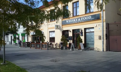 Poludnik20 - #tomaszowmazowiecki #lodzkie Whisky & Food House przy głównym placu nasz...