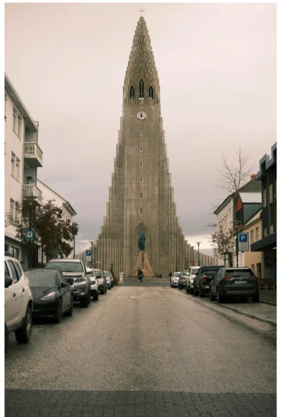 Loskamilos1 - Hallgrimskirkja to największy kościół w Islandii, a także bardzo ciekaw...