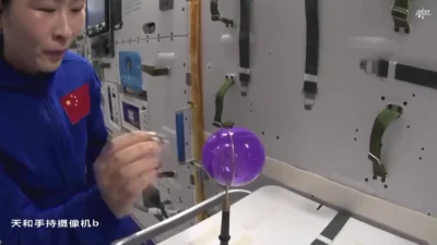 cheeseandonion - >Experiment on the Chinese Space Station during a livestream for hig...