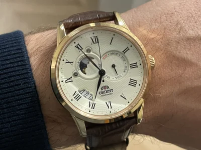 ecikowaty - @dratev: No pozdrawiam kolegę, piękny zegarek