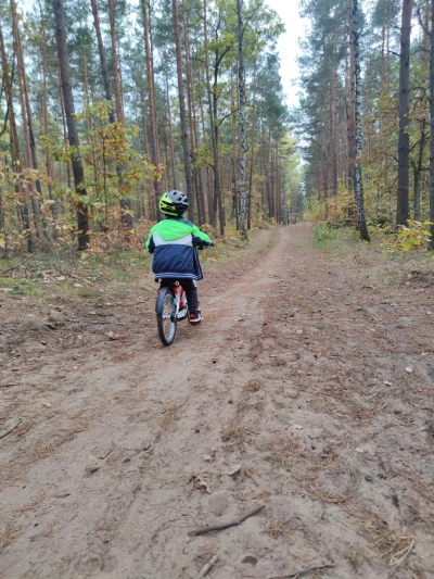 PanBulibu - Młody podłapał rower i dosłownie zgłupiał na jego punkcie. Wszędzie chce ...