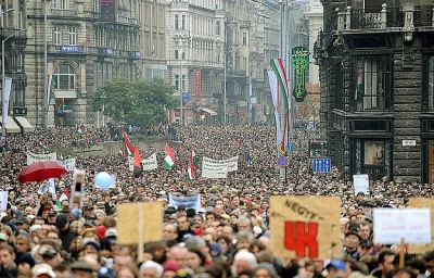 Pawel993 - > Technokraci z Brukseli nie uczą się na błędach. Robili to przed wyborami...